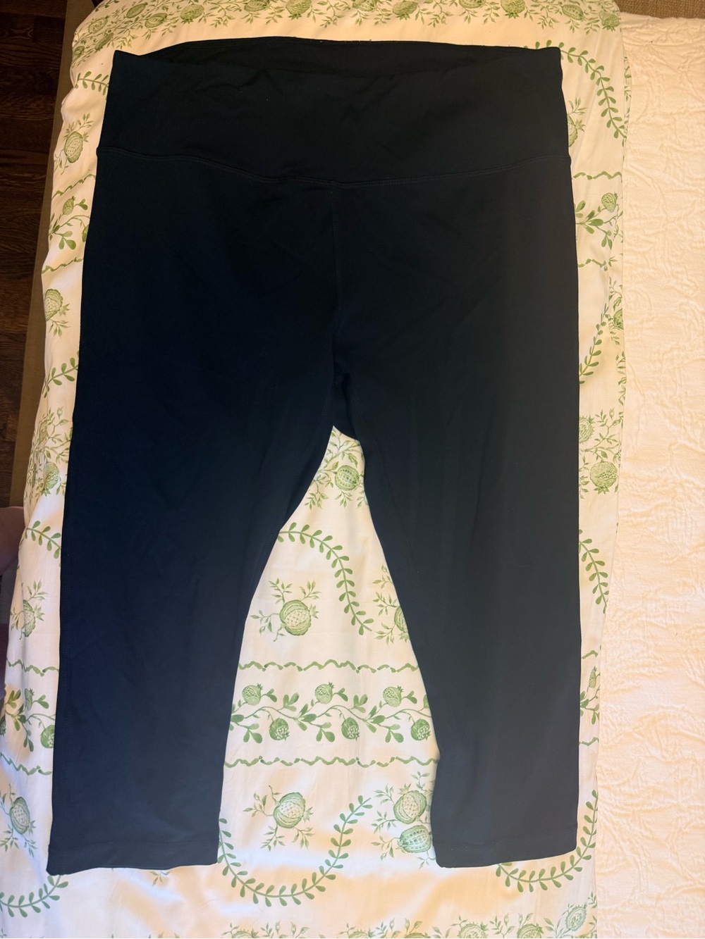 Zella High-Rise Capri Leggings